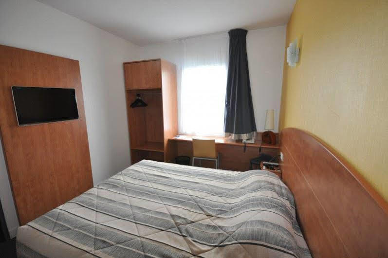 The Originals City, Plume Hotel, Bressuire Exteriér fotografie